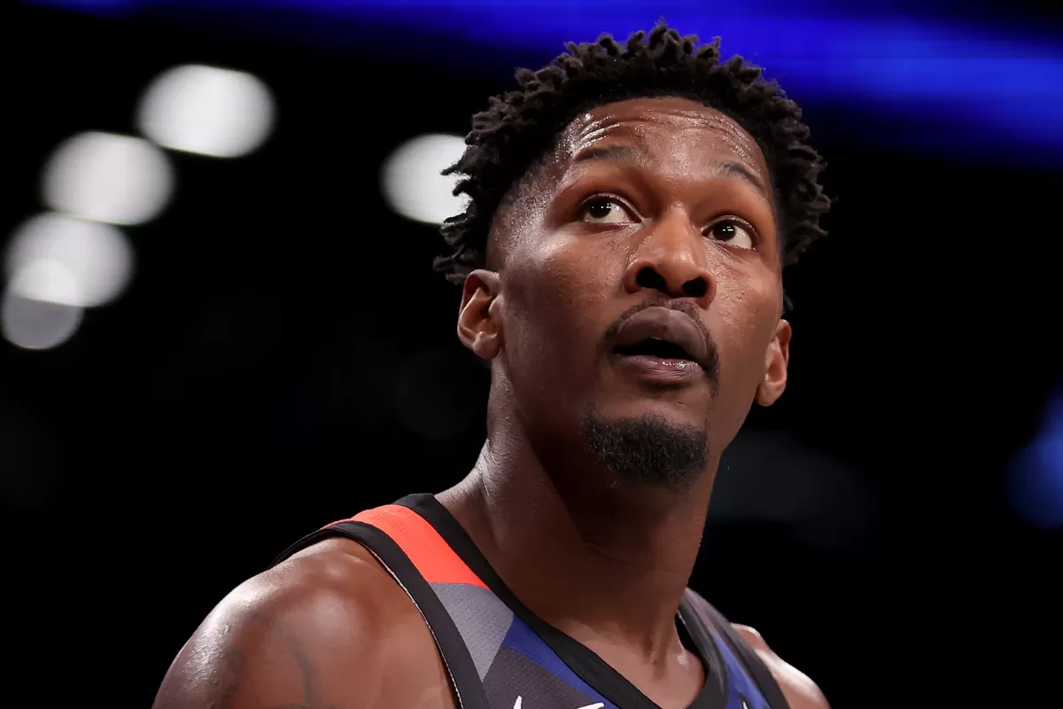 Is Dorian Finney-Smith Playing Tonight? Latest Lakers-Rockets Injury Report for NBA Christmas Games