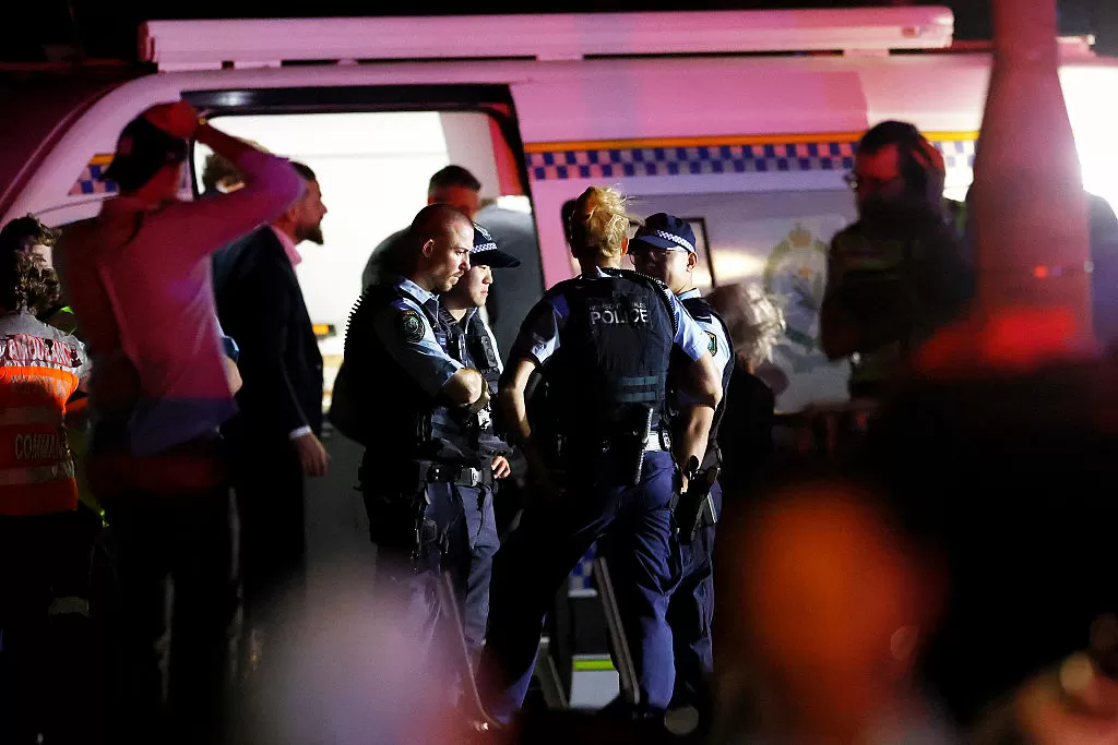 ‘Hero’ Bystander Who Tackled Bondi Beach Gunman Identified By Relatives