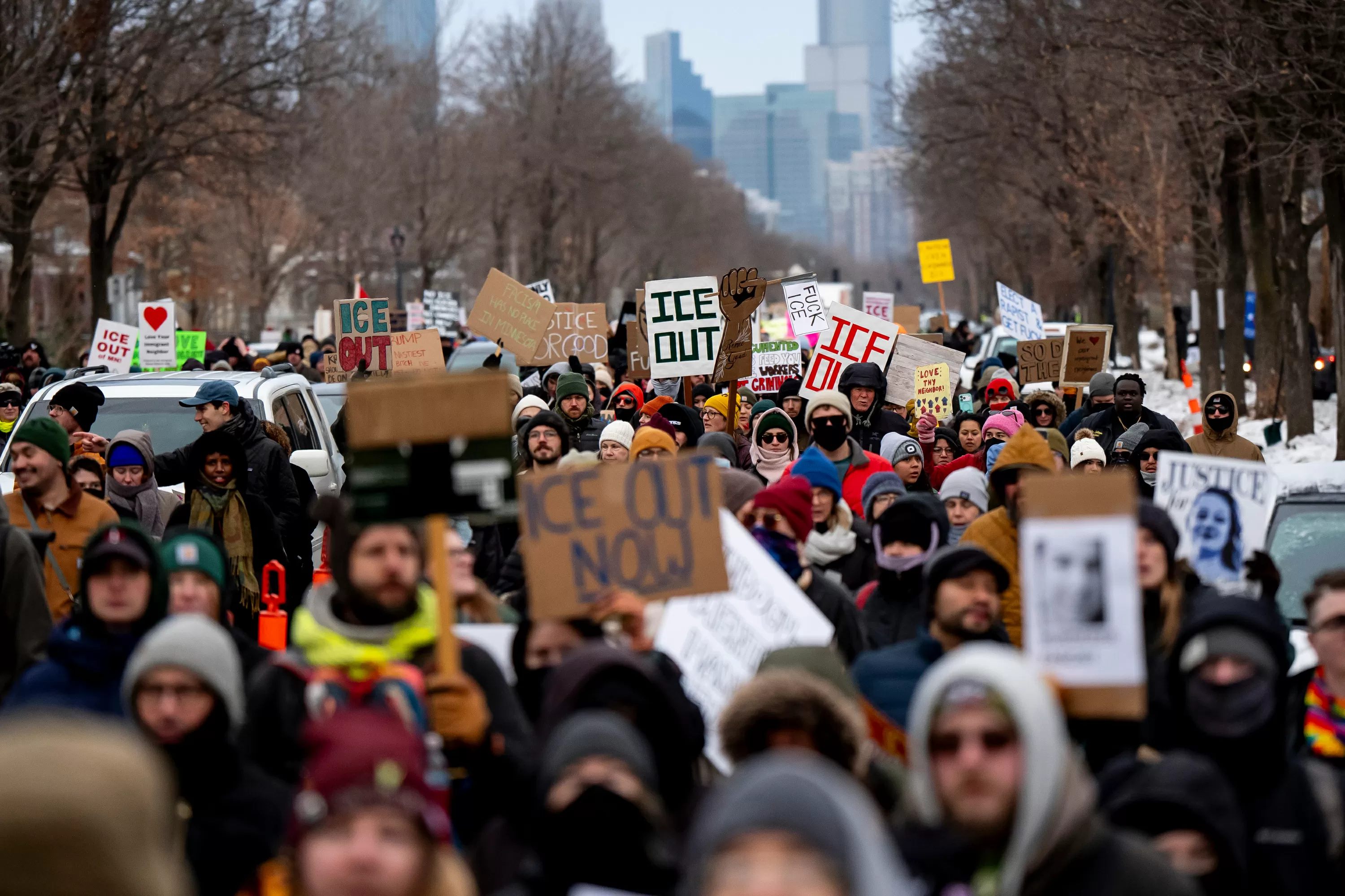 Anti-ICE Protests Spread Across the U.S. After Fatal Shooting of Minneapolis Woman