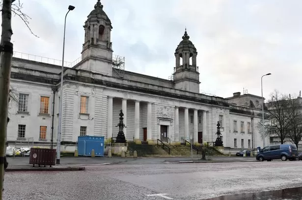 Burglar posed as dead woman to steal thousands