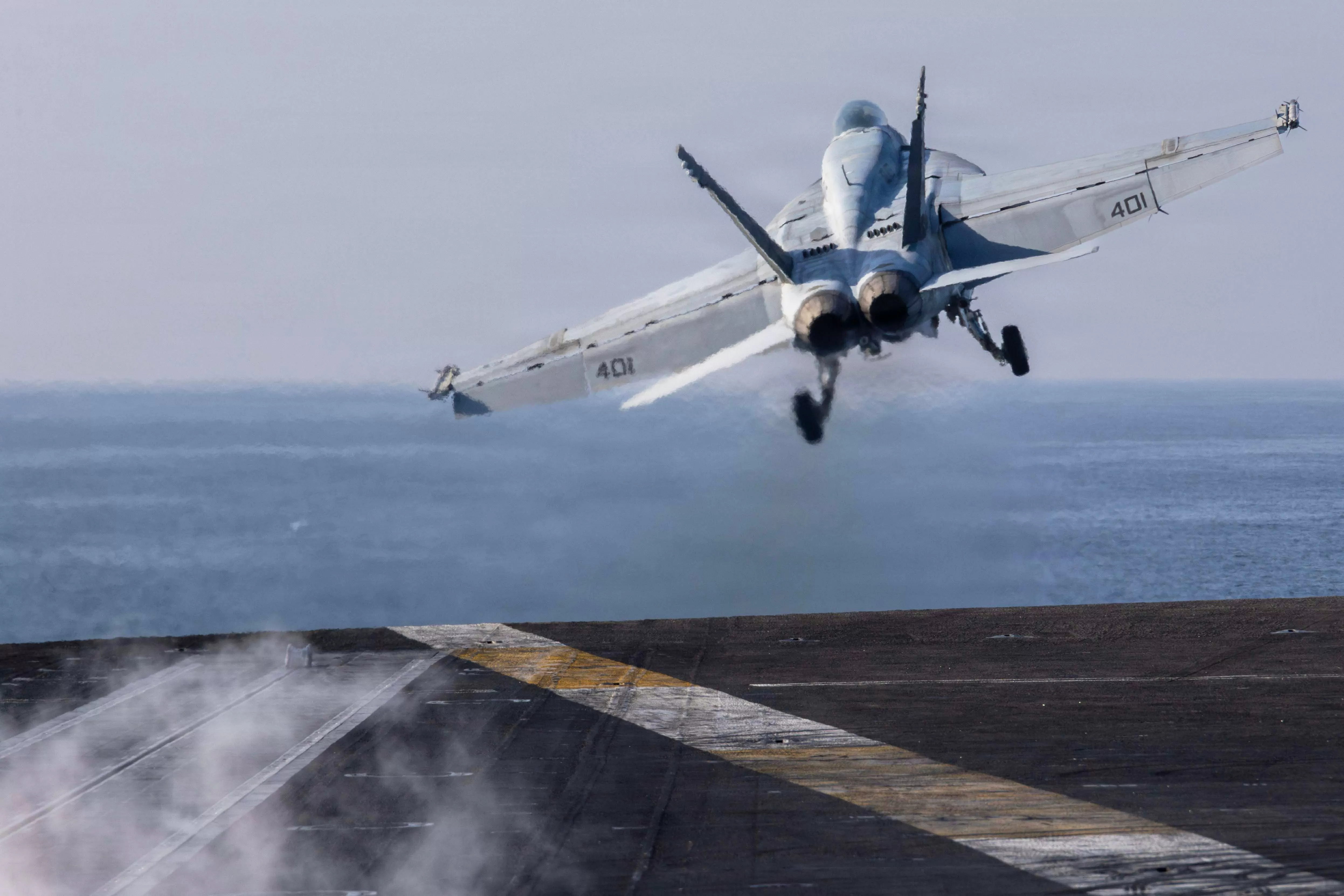 Trump Cannot Achieve Iran Goals With Bombing Alone, Expert on Airpower Warns