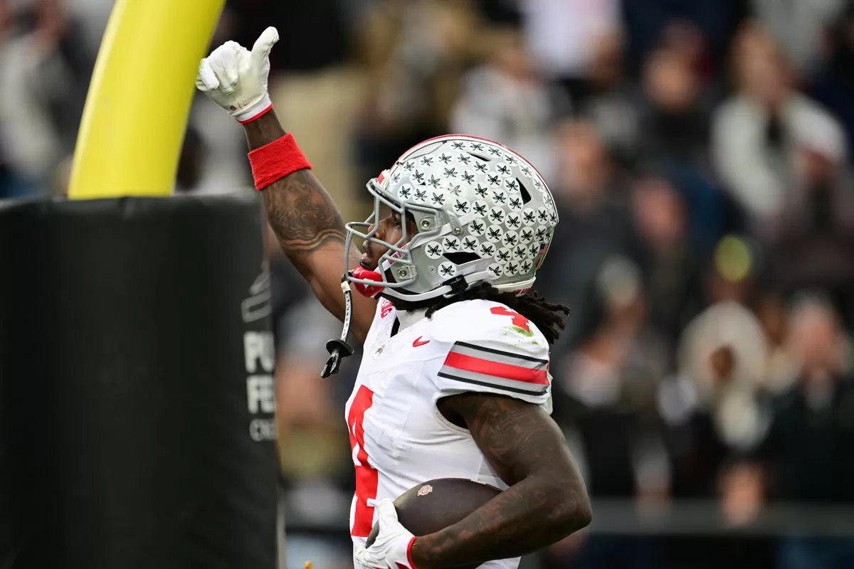 Jeremiah Smith Breaks Silence on OSU Decision Amid Uncertainty Over Brother’s Future With Ryan Day