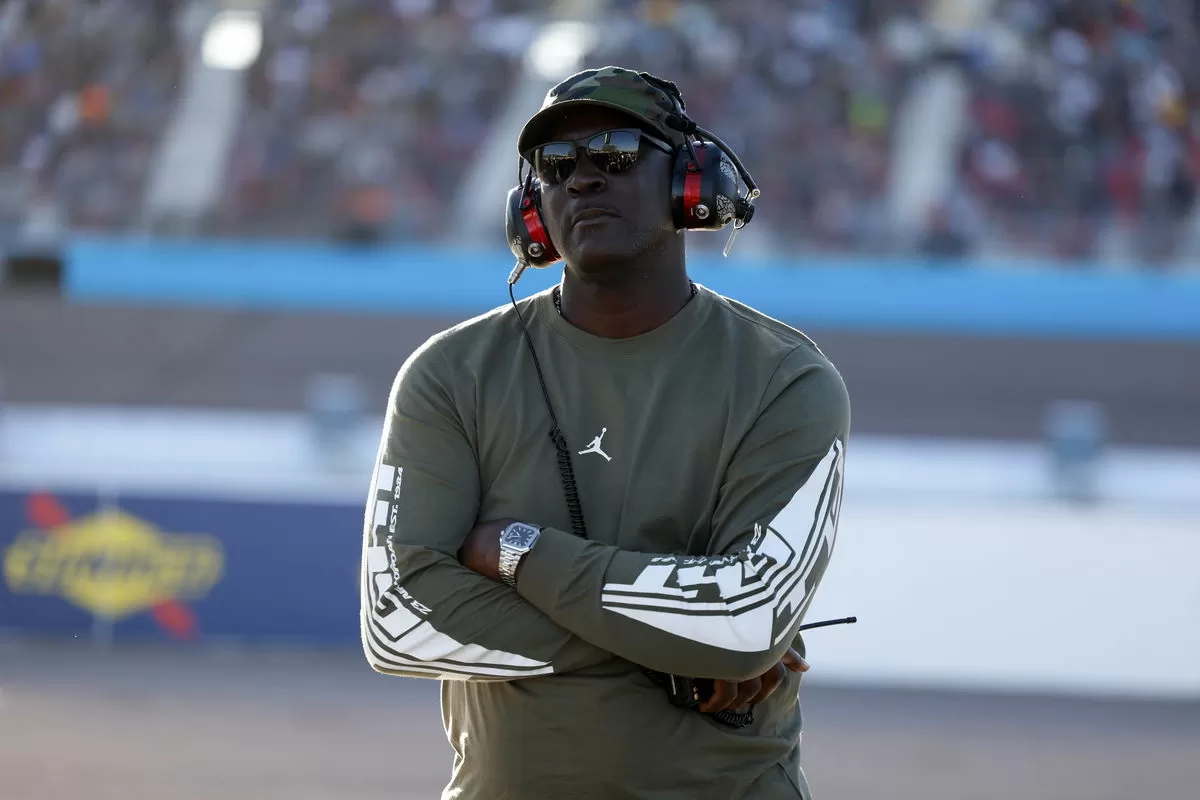 Ex-FOX Broadcaster Speaks Out Against Fans as Michael Jordan Accused of Grave Conspiracy Theory