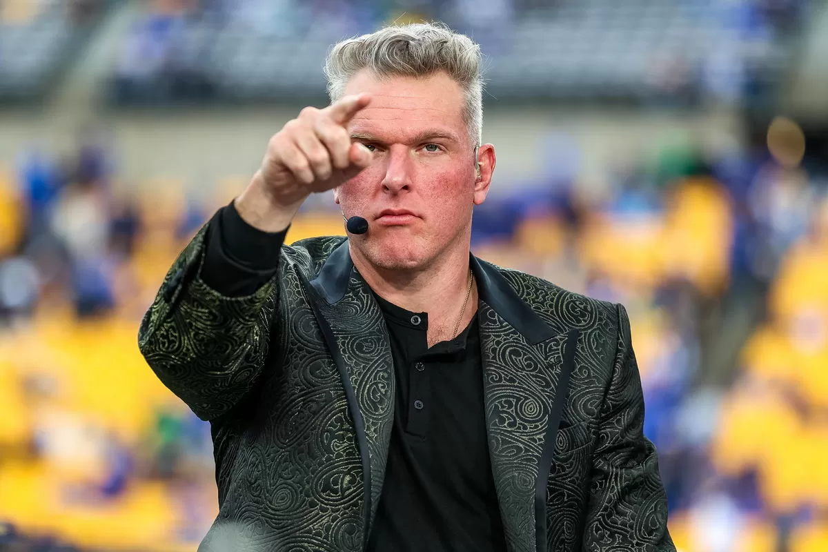 ESPN’s Pat McAfee Seemingly Cuts Ties With Global Powerhouse & Announces Future Plans