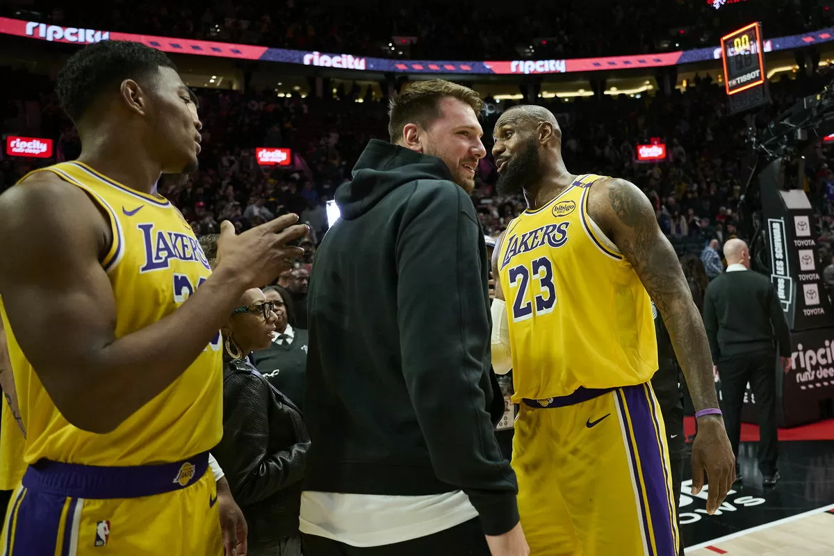 Lakers Teammates Save Luka Doncic From Ejection as NBA Punishment Looms