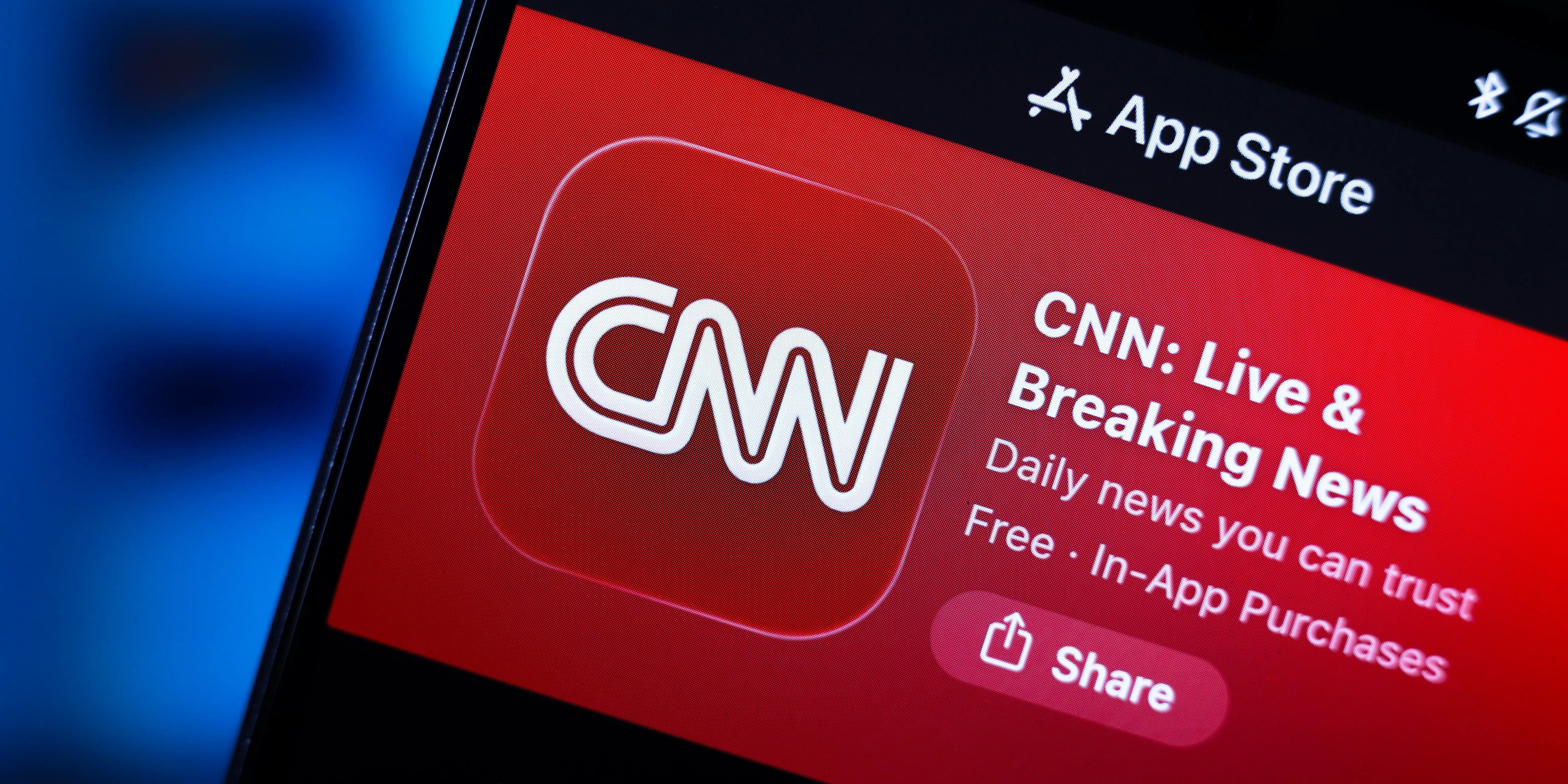 CNN Could Be Next Up for a Right-Wing Reboot Thanks to the Ellisons