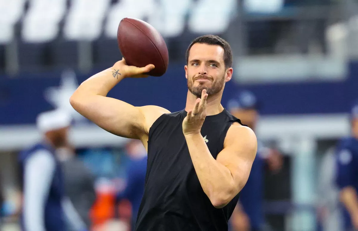 Derek Carr Unveils Revolutionary Plan to Stop Teams Losing Franchise Stars After Raiders Lose Maxx Crosby