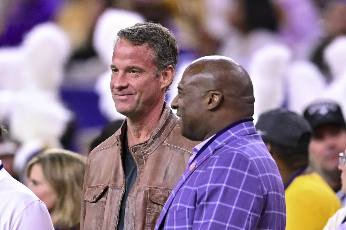 LSU AD Makes Harsh National Title Admission After Lane Kiffin Asks Fans for Patience