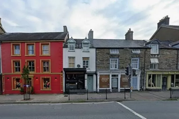Restaurant named best in Wales to close