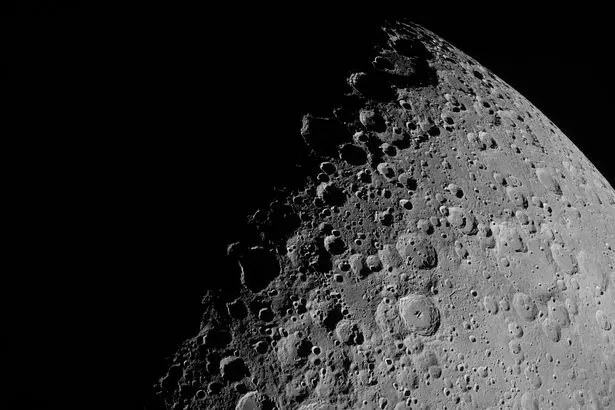 Artemis 2 mission captures far side of the Moon photographed for the first time in history