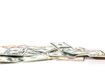 “Unlocking the Power of Finanzas: Managing Your Money Wisely”