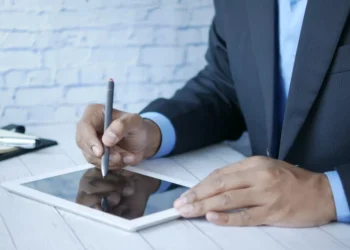 “The Power of Finanzas: Driving Economic Growth in Countries”