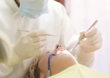 Dentist warns one type of toothpaste could be damaging your mouth