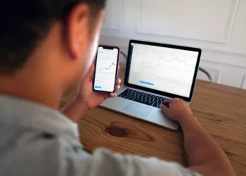 “Mastering Our Finances: The Key to a Successful Life”