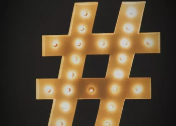 “The Enormous Impact of Social Media in Daily Life”