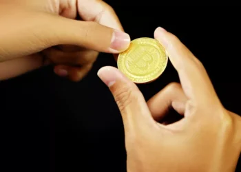 “Mastering Your Finances: Simplifying the Complex World of Money”