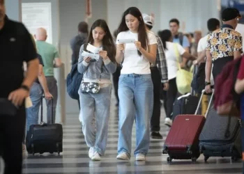 Easyjet, Jet2, and Ryanair passengers warned about plug adaptors in checked-in bags