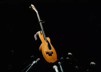 “The Power of Música: Connecting Cultures Through Universal Language”