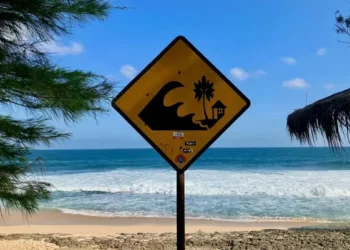 Navigating the Waves: Strengthening Tsunami Preparedness in a Changing Climate