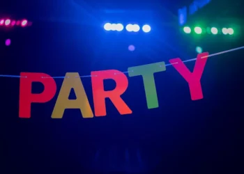 “The Power of Art and Entertainment: Inspiring Jos and Creativit”