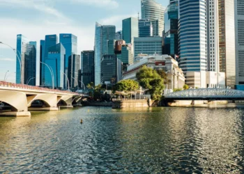 “The Growing Importance of Economía in a Globalized World”