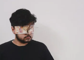 “Uncovering the Bright Side of Austerity: Positive Experiences and Opportunities”