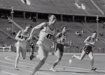 “The Language of Deportes: Uniting Through Passion and Joy”