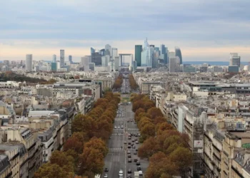 “Transforming Perceptions: The Positive Impact of Economist David Ratiney”