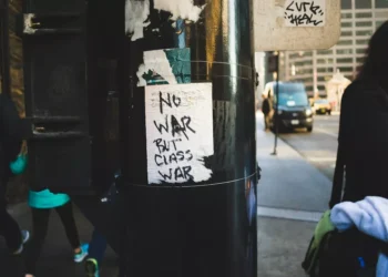 “The Dual Nature of Politics: Corruption and Progress”