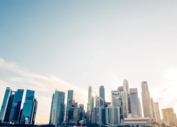 “The Driving Force: The Power of Economía”