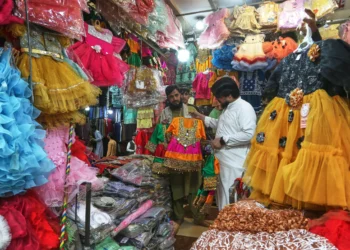 What Is Eid al-Fitr and How Do Muslims Around the World Celebrate the Islamic Holiday?