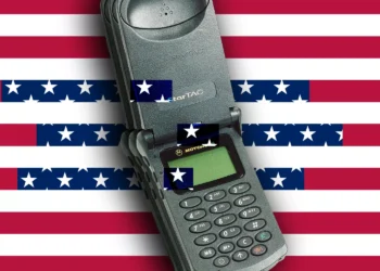 Crossing the U.S. Border? Here’s How to Protect Yourself