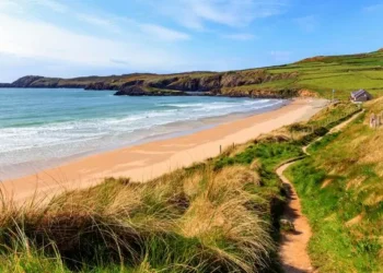 Eluned Morgan wants to make beach toilets free in tourist hotspots