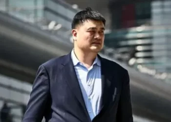 7ft 6 Yao Ming Flies to Bahrain for Rare Appearance With Dirk Nowitzki & More at Exclusive Event