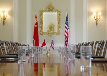 China and U.S. to Hold First Major Trade Talks During Ongoing Trump Tariff War