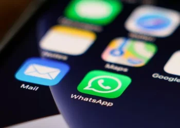 He keyed her car then began a barrage of messages threatening to ruin her