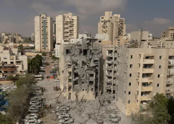 Ceasefire Appears to Collapse as Israel Accuses Iran of Missile Strike and Orders Retaliation