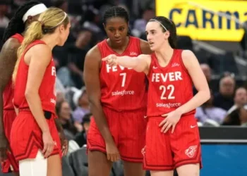 Fever Fans Left Stunned with Caitlin Clark Replacement’s 11 Minute Show vs Chicago Sky