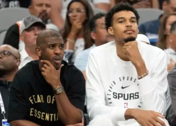 Stephon Castle Reacts as Chris Paul Says Goodbye to Victor Wembanyama & Co in Emotional Note