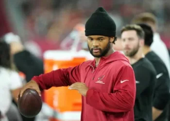 Kyler Murray’s 2-Word Message for Dustin Poirier After Max Holloway Spoiled The Diamond’s Retirement