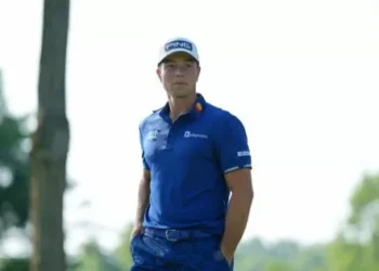 What Viktor Hovland’s Caddie Does That Most Loopers Are Too Anxious to Do on the PGA Tour