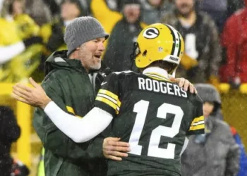 Brett Favre Forced Packers Prez Mark Murphy to Hire White House Rep but Aaron Rodgers Turned Things Around