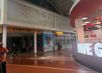 Watch moment water pours through roof of Welsh centre in torrential downpour