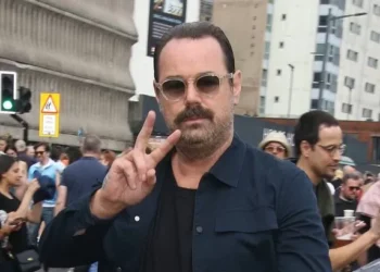 Oasis reunite: Danny Dyer, Vicky McClure and more stars spotted at first gig in 16 years