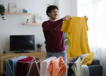 Clothes dry faster if you do 2-minute task after washing laundry