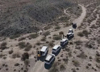 Man finds more than 300 piles of human remains in US desert
