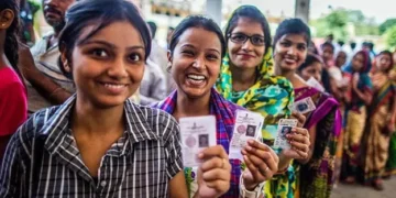 Global Survey Finds Citizens back a World Parliament as Trust in International System Erodes