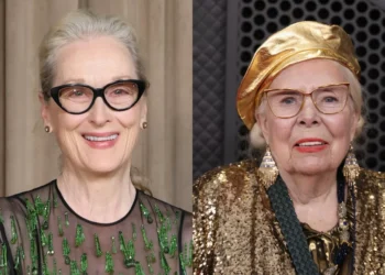 Meryl Streep will play Joni Mitchell in upcoming Cameron Crowe biopic