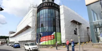 Opposition group calls for Debenhams inquiry at budget debate