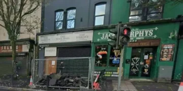 Two men beaten unconscious outside bar in ‘appalling’ violence